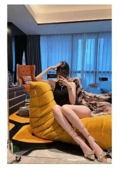 Sexy Independent Japanese masseuse at South Quay & Canary Wharf