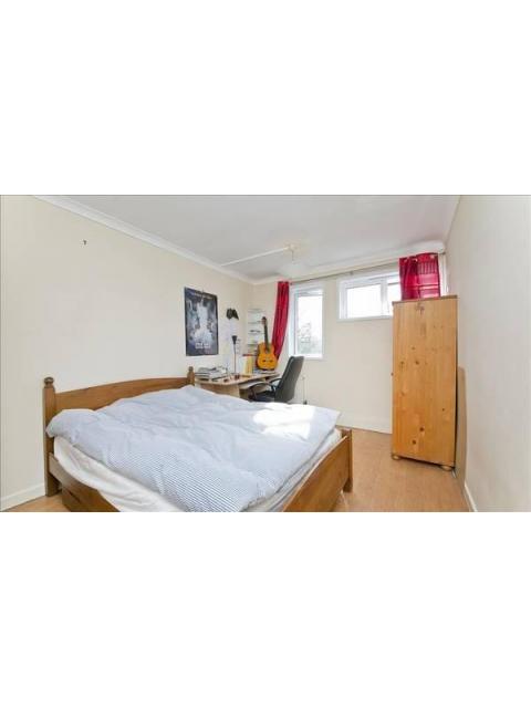 £99 Cheap 1 bed flat for working girl in Central London (Clapham Town & Stockwell & Vauxhall