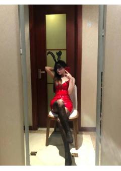 London sexy Chinese massage girl with open mind...