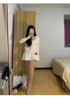 Asian girls in London offering massage or escort services to relieve your fatigue!